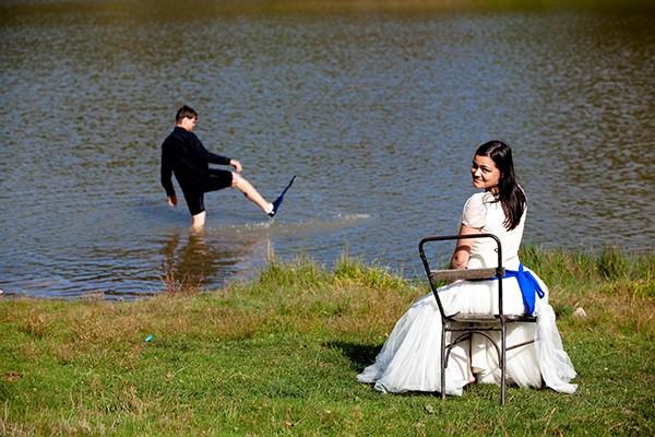 Inedit :) - foto20nunta20pe20lac.jpg